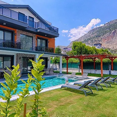 Private Royal Villa